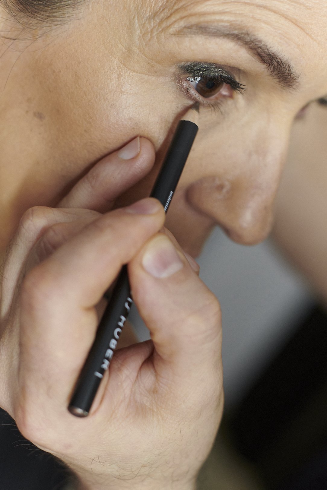 Luis Huber x BeFifty Make-up Beratung Frauen über 50 Eyeliner 