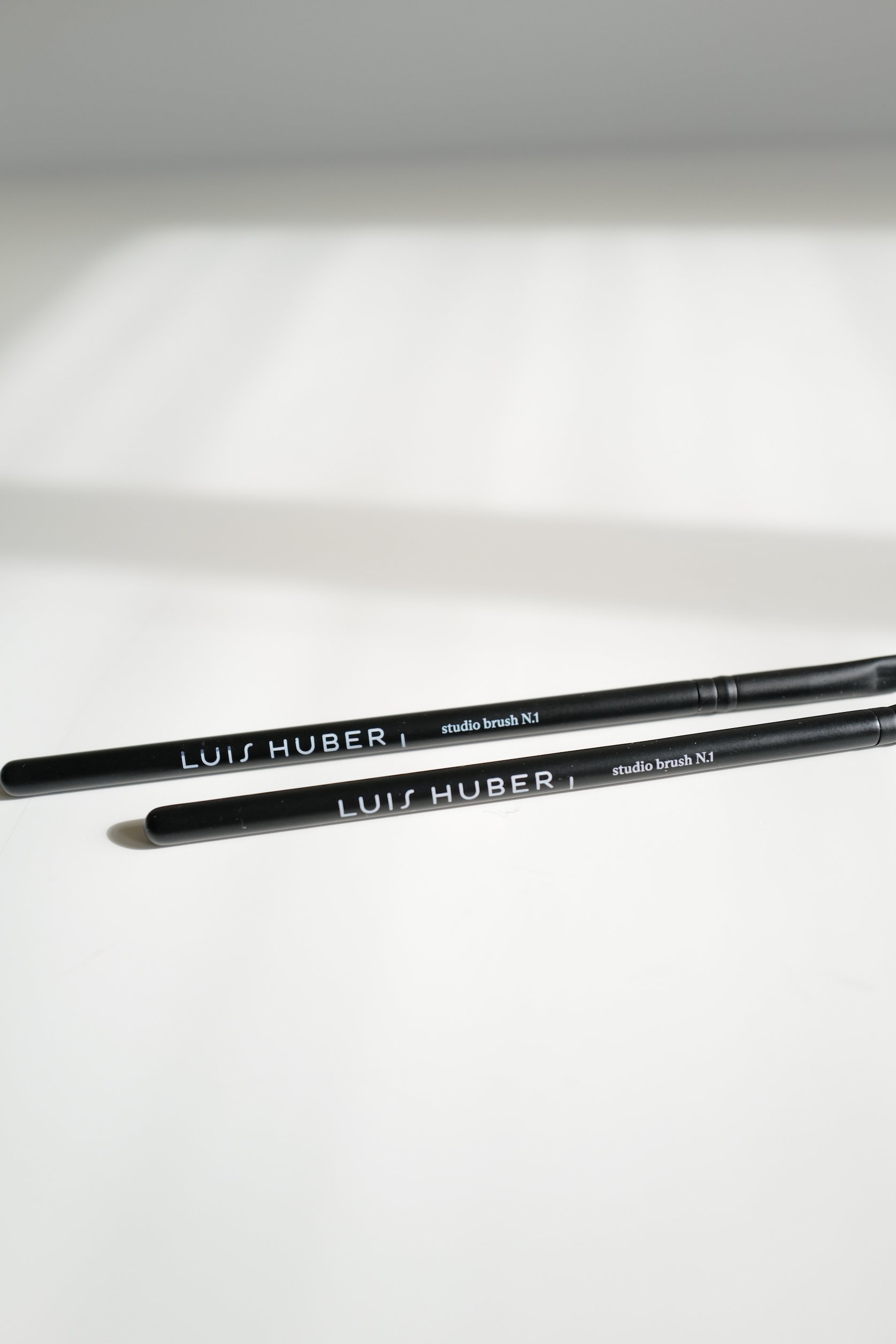 Studio brush N.1, precision eye brush Luis Huber 