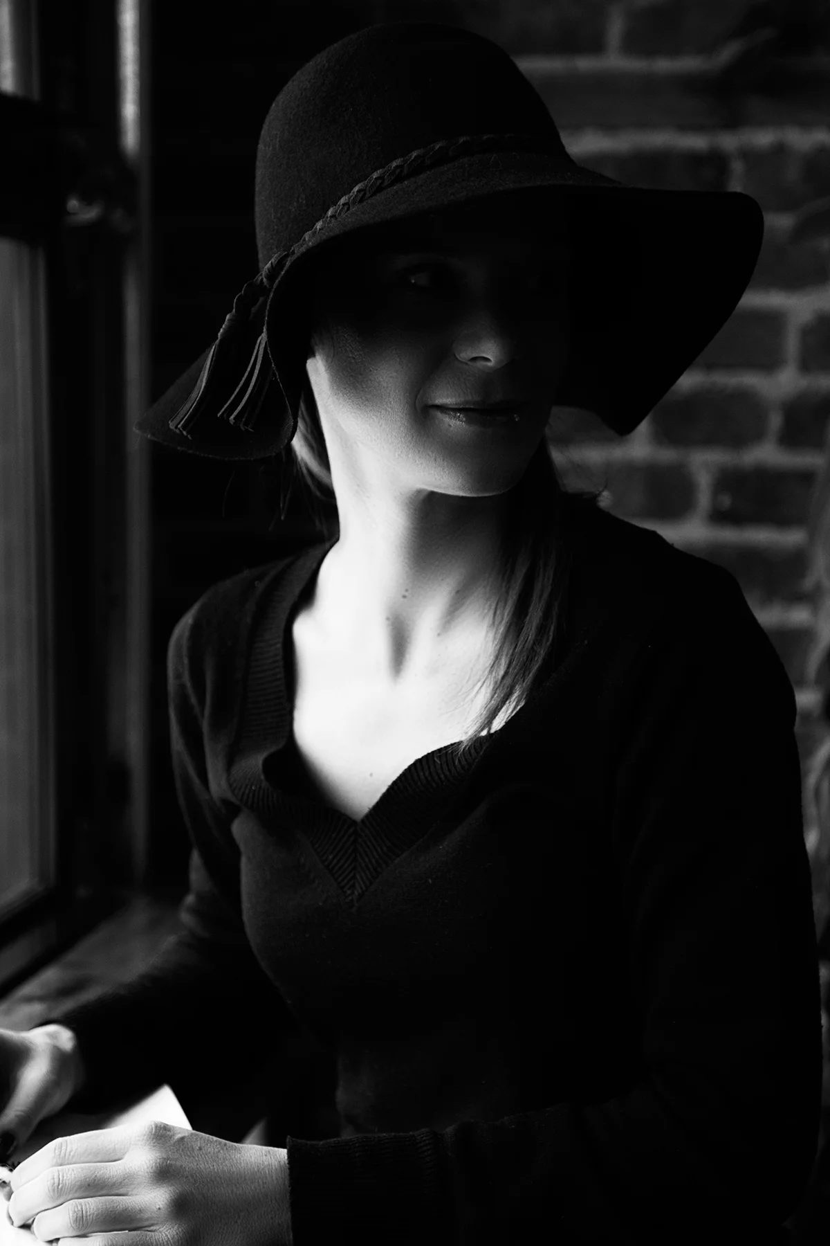 julie chapeau.jpg