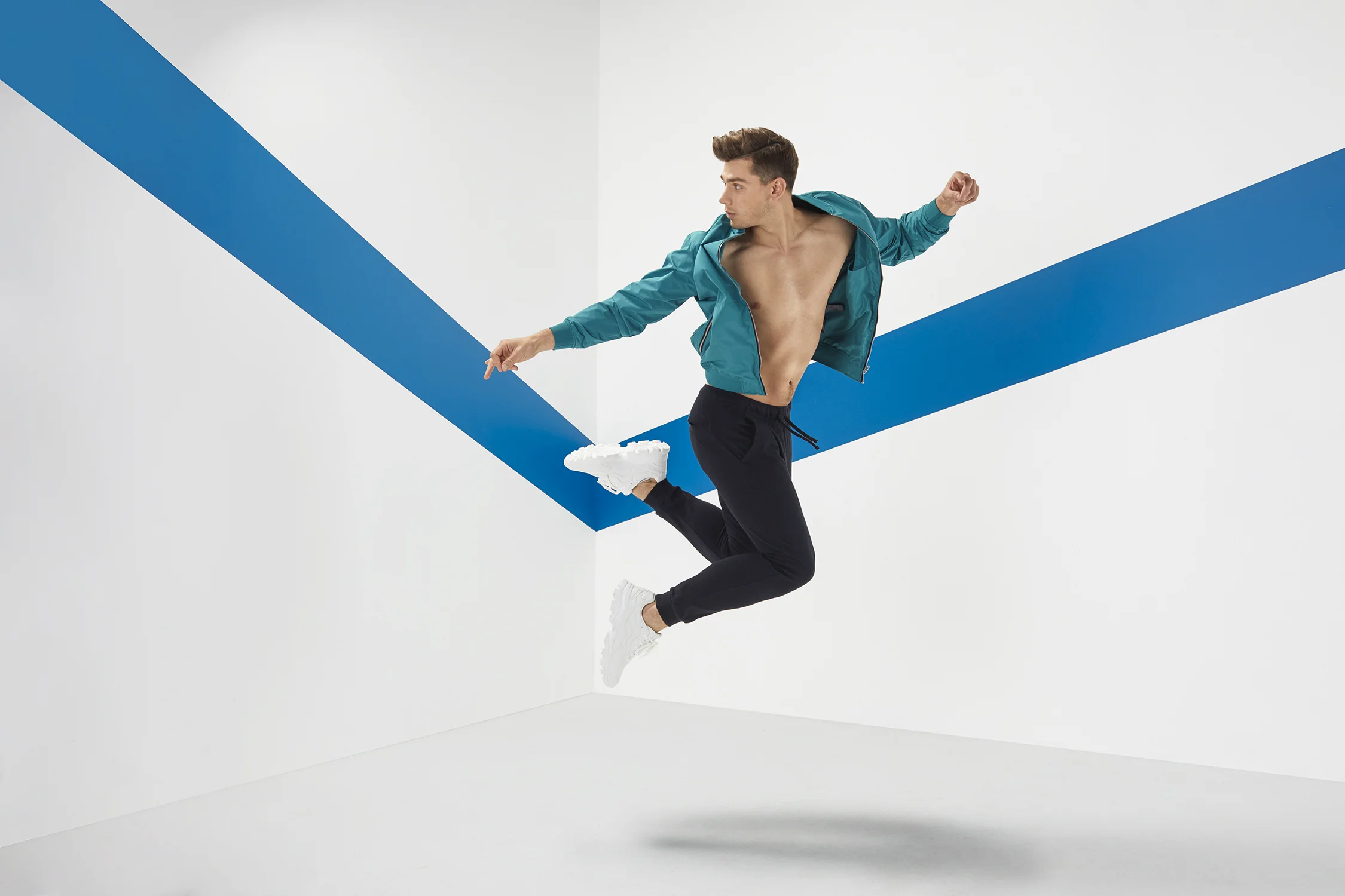 Avon C12 ЗОЖ1142.jpg