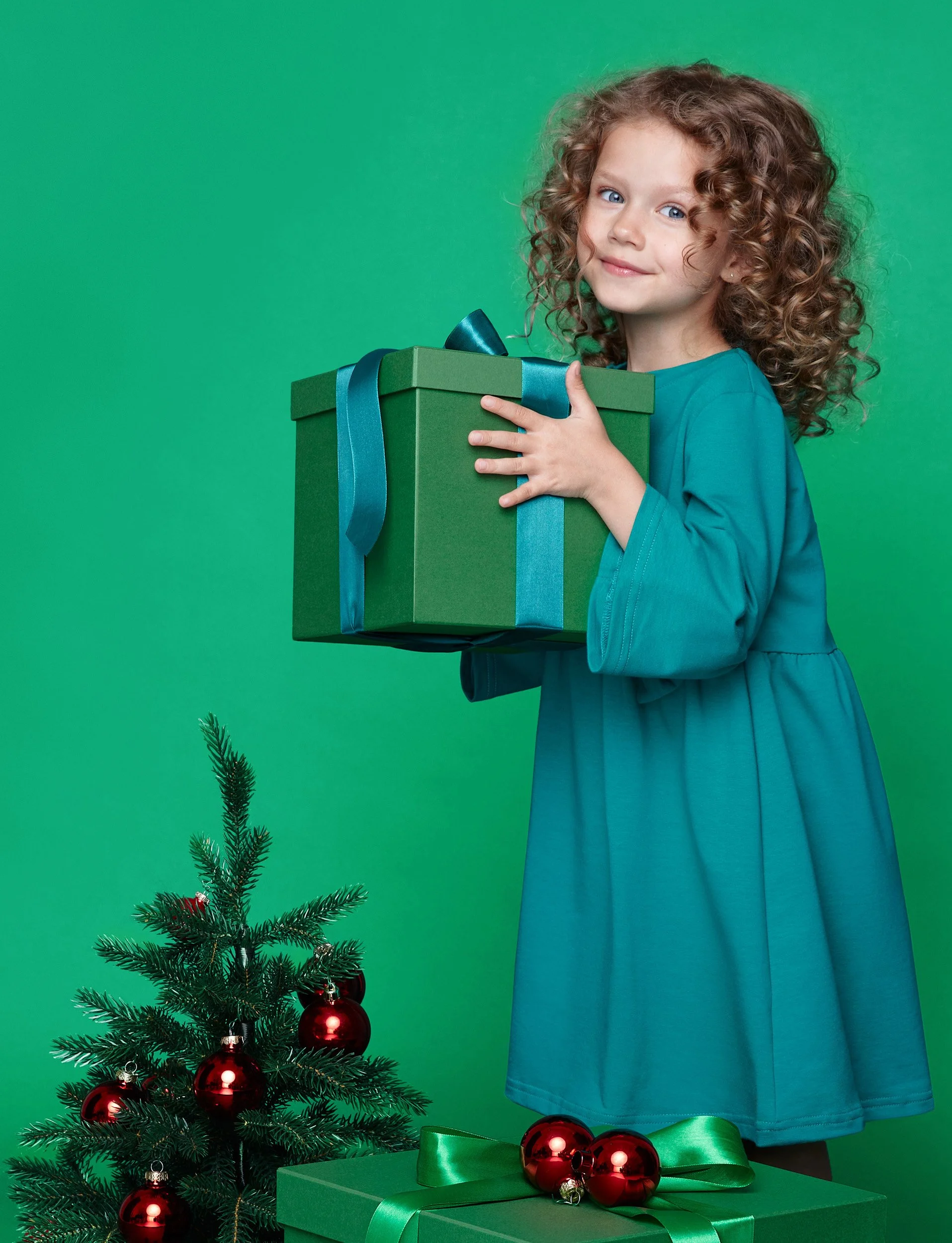 space.place_AVON_model shoot_3.jpg