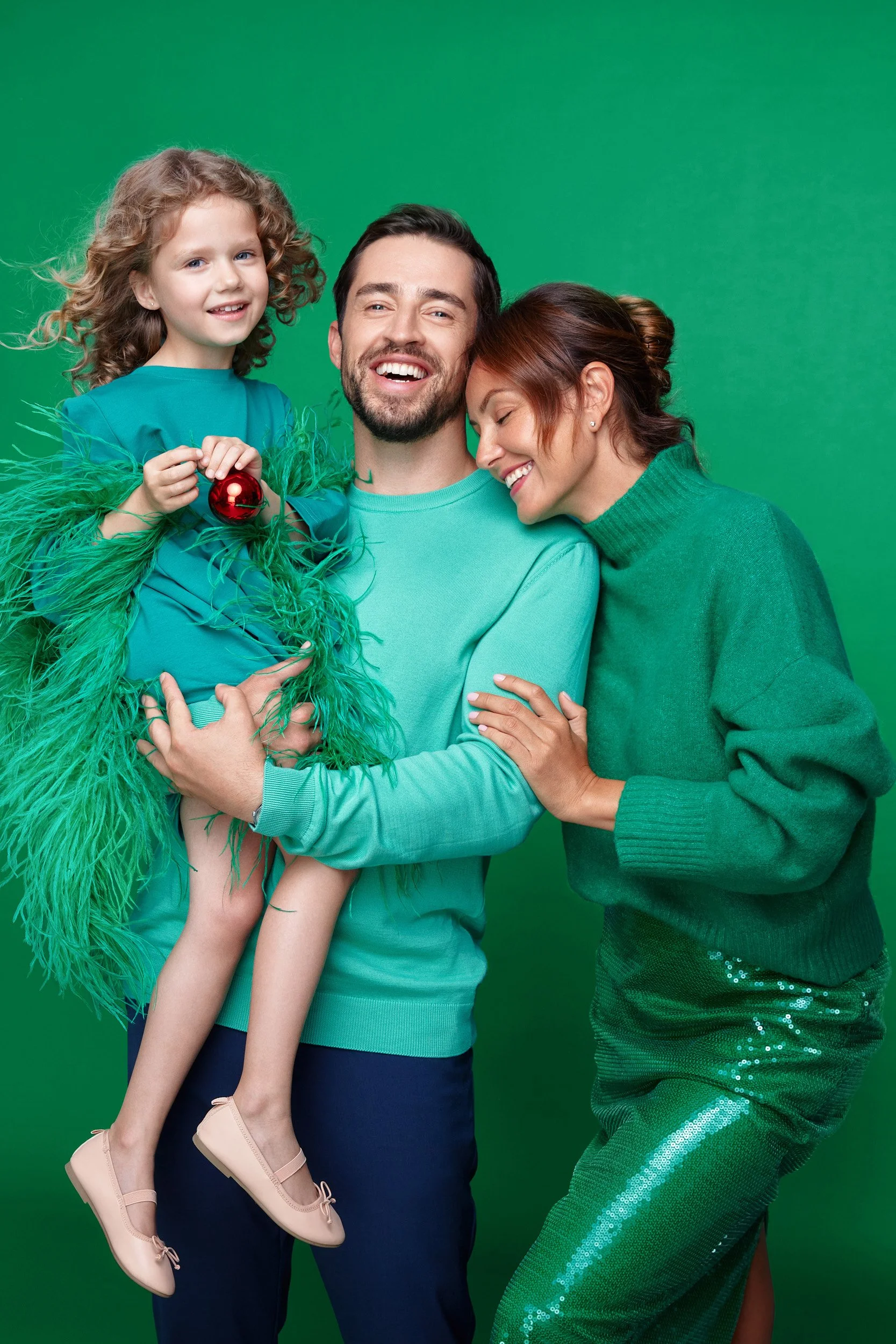 space.place_AVON_model shoot_4.jpg