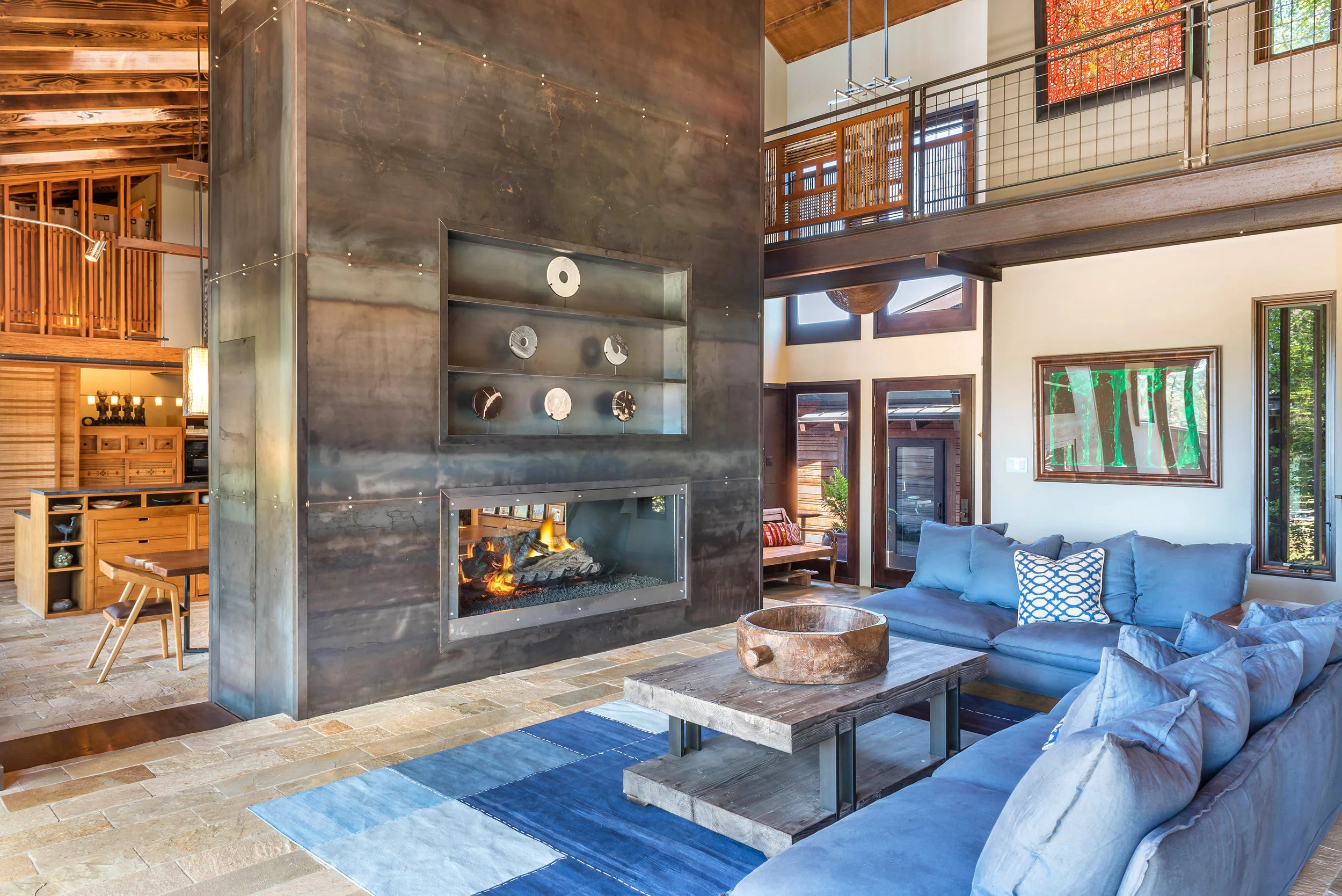 LIVING ROOM-005.jpg