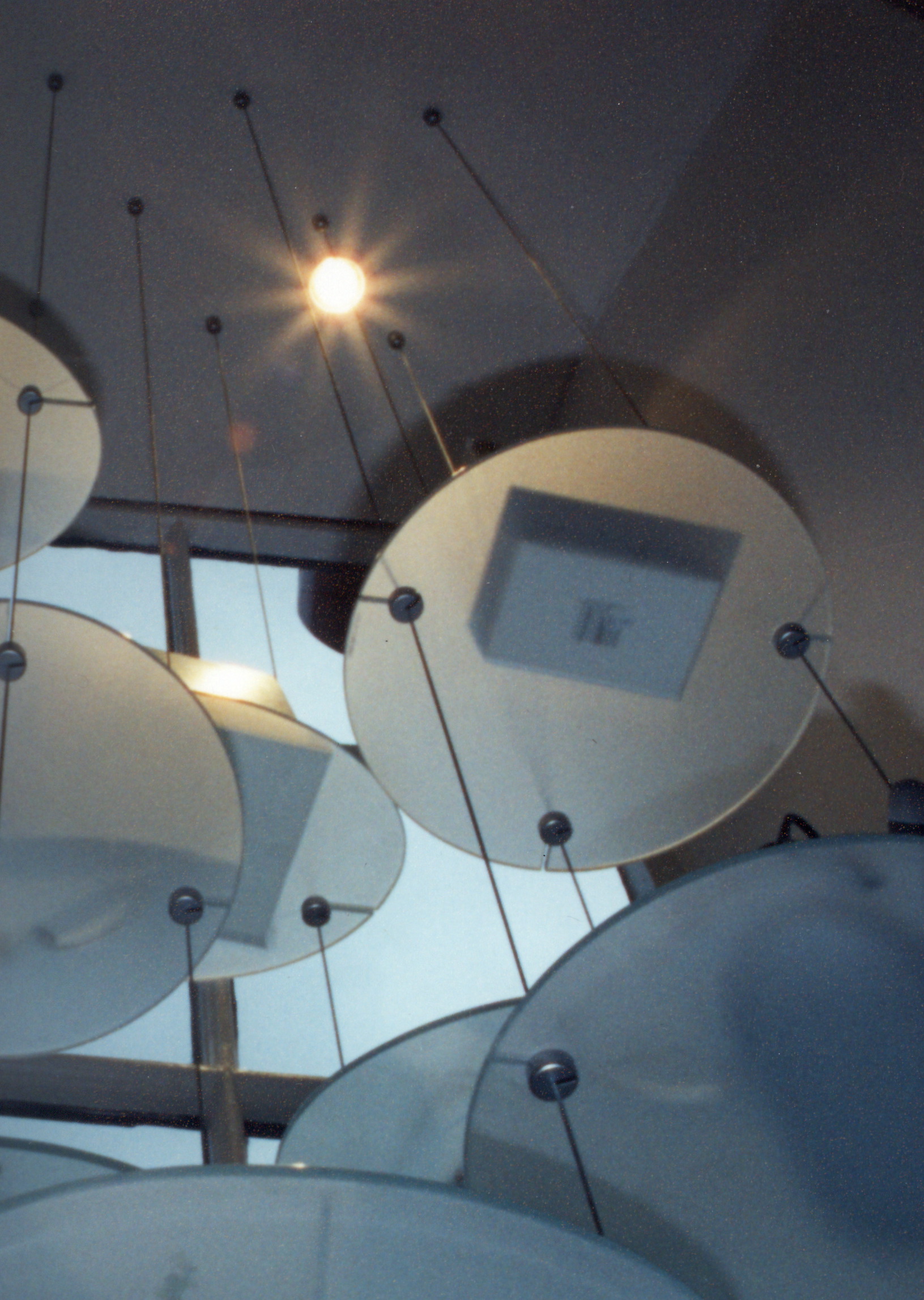 Glass Display Discs