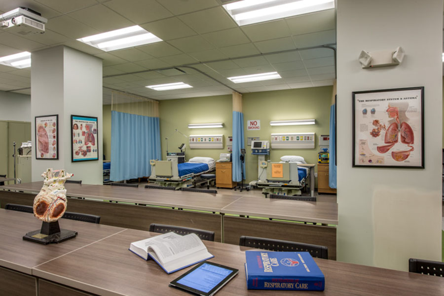 Quinsigamond_Community_College_Nursing_Classroom.jpg