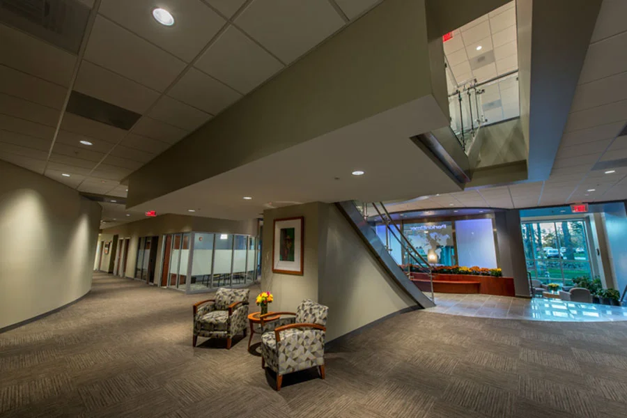 Perkin_Elmer_Hopkinton_Seating_Area.jpg
