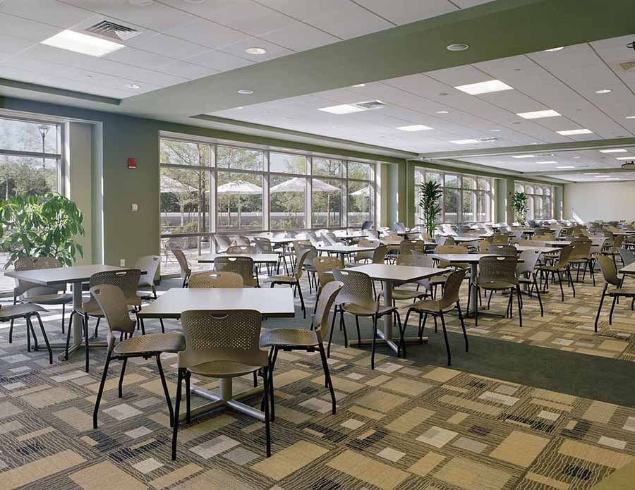 Liberty_Mutual_Dover_Cafeteria.jpg