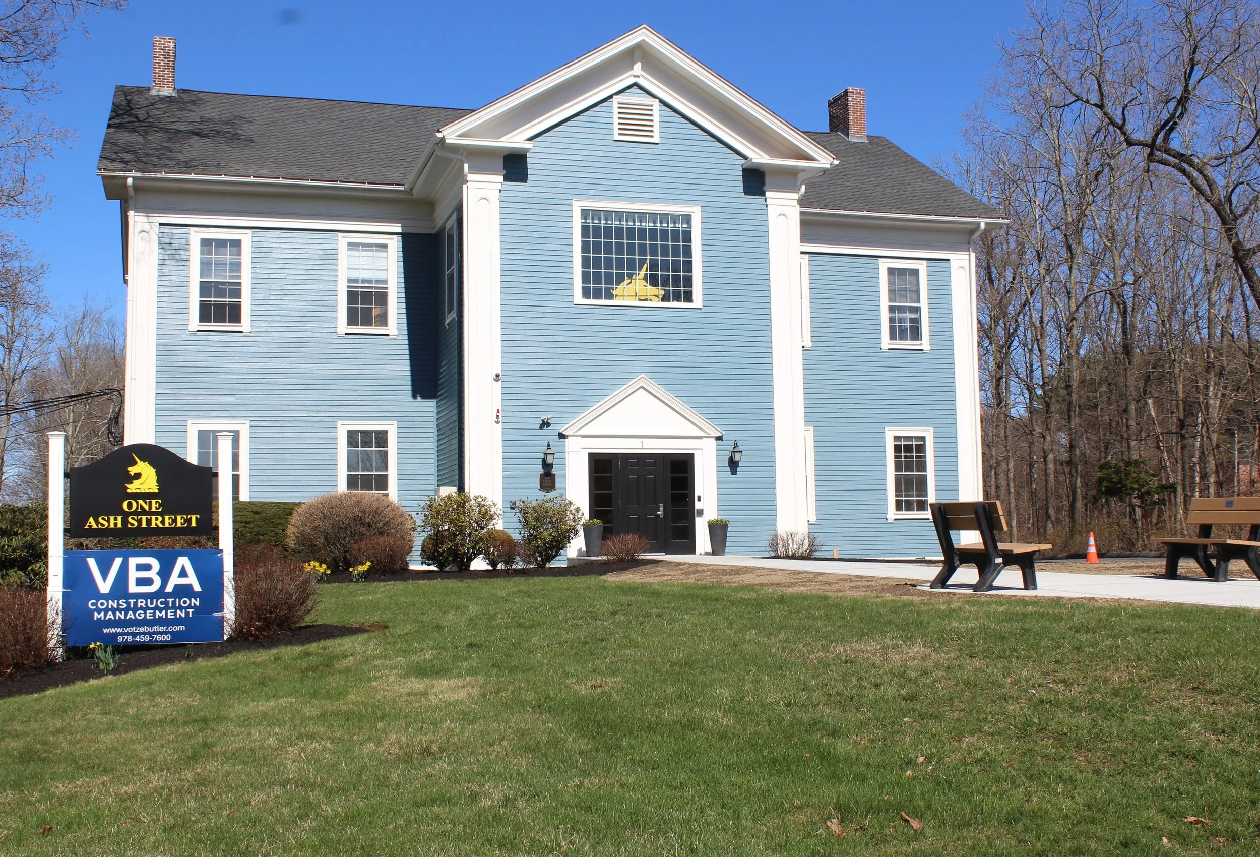 BAA exterior4_edit.JPG
