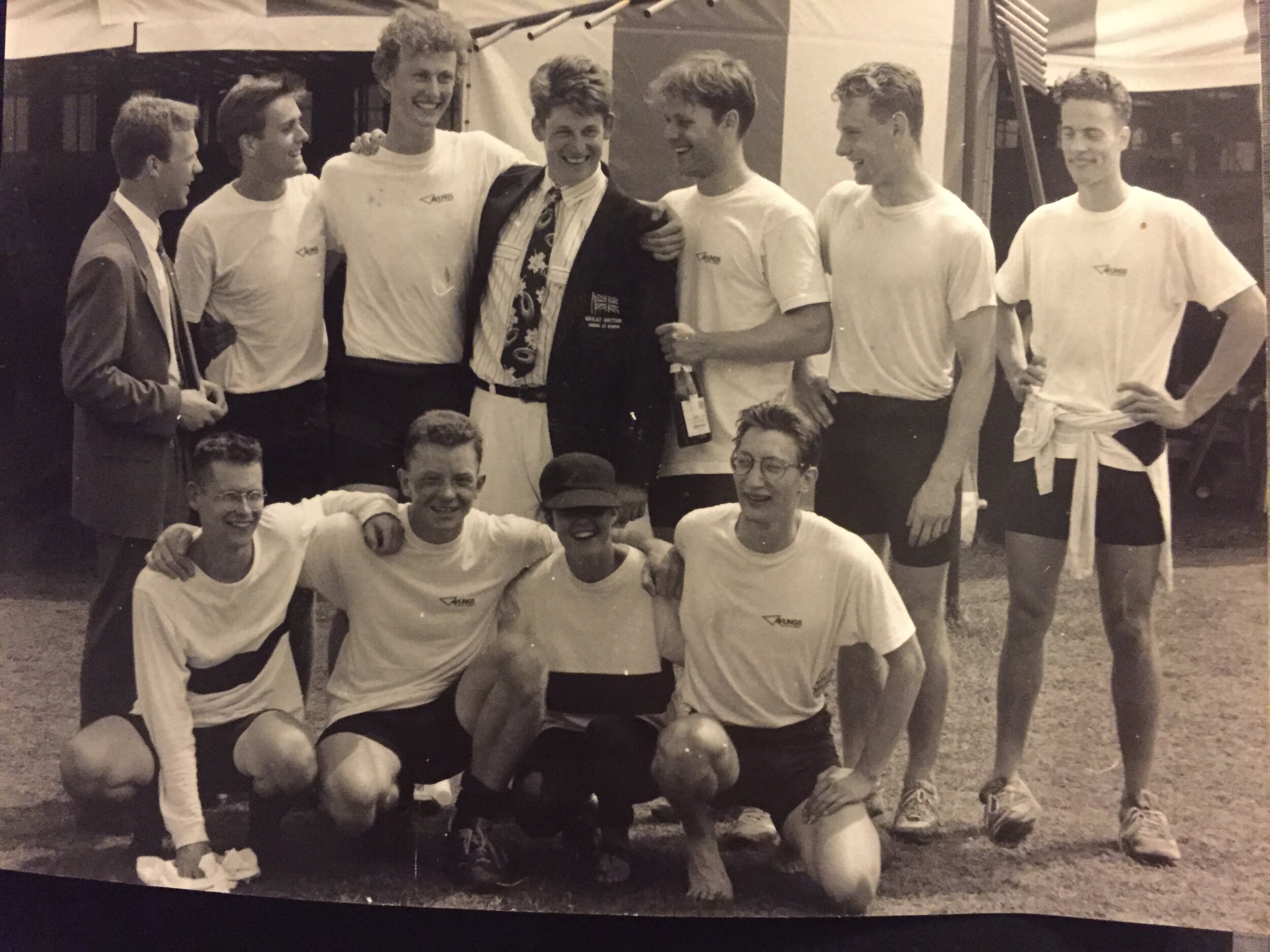  Piers as UBBC Club Captain in 1991 (standing holding bottle), with his HRR-winning crew 