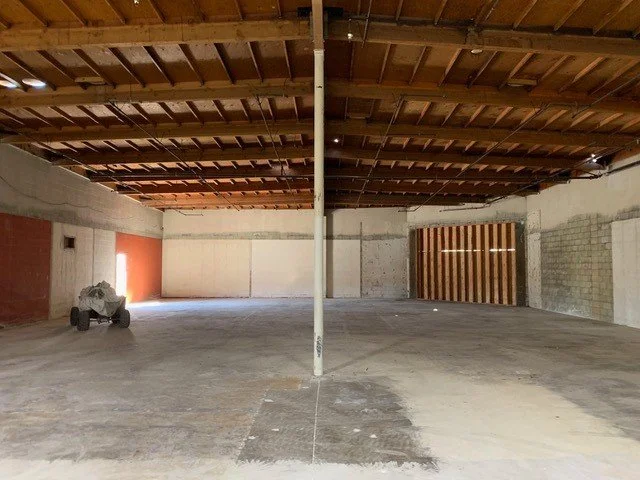 Interior 1.jpg