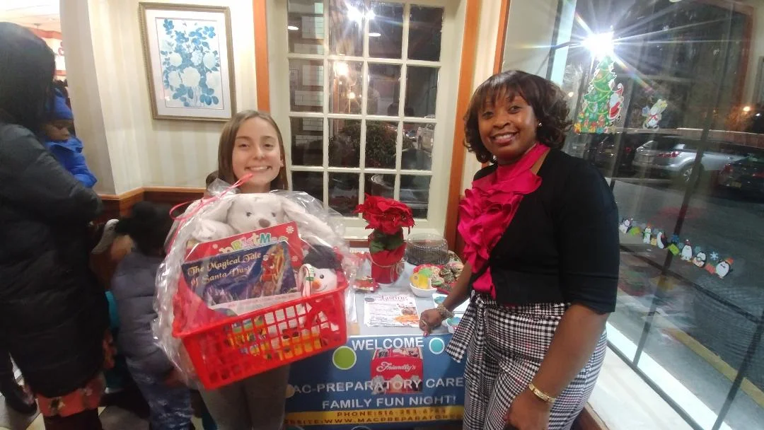 FamilyFunNight-Friendlys2017#20.jpg