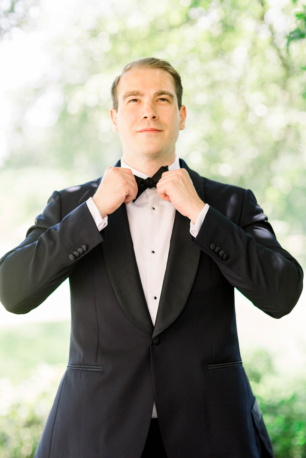 Suit Supply wedding tuxedo: Longue Vue Club Wedding captured by Abbie Tyler Photography