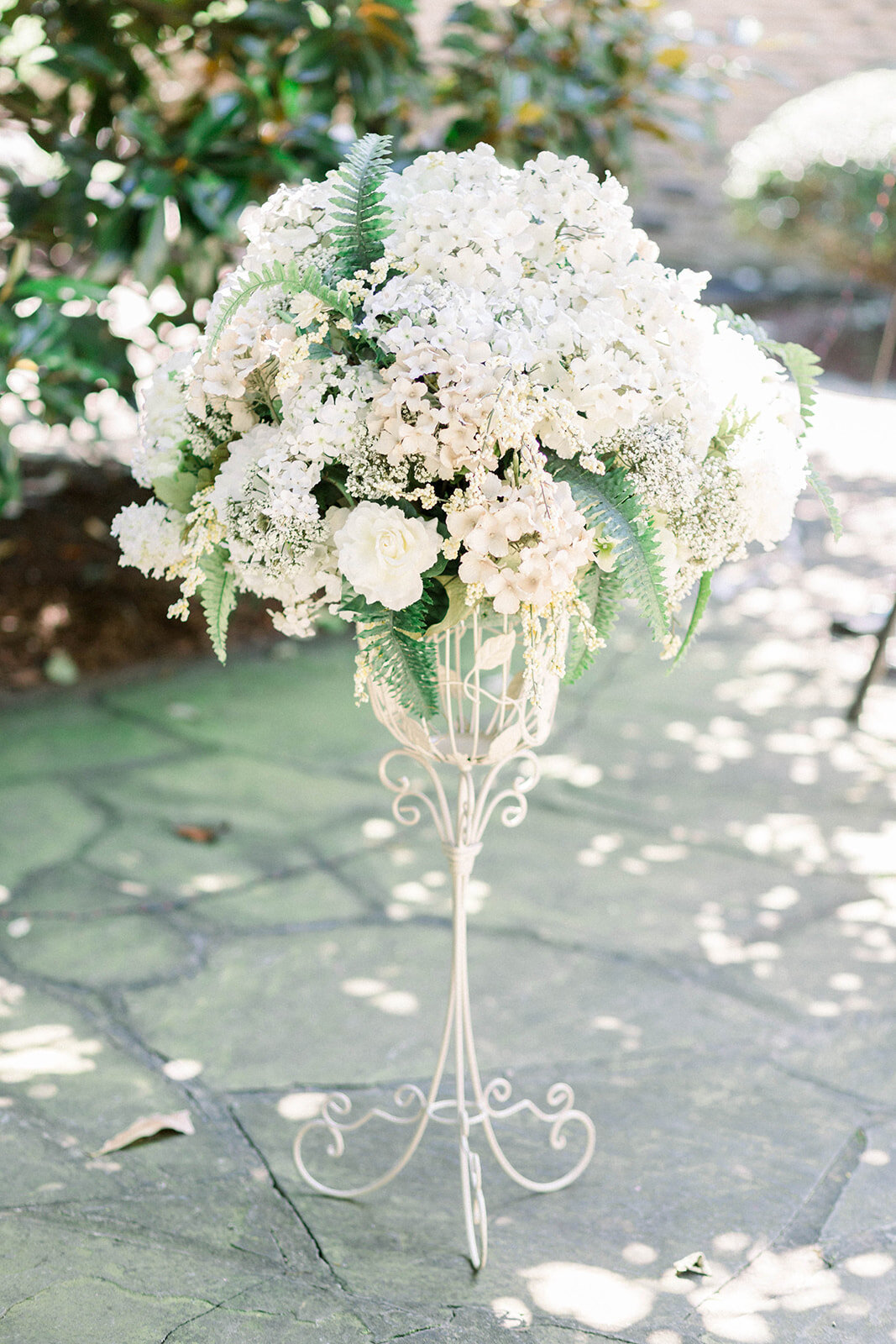 Tall wedding ceremony flowers: Longue Vue Club Wedding captured by Abbie Tyler Photography