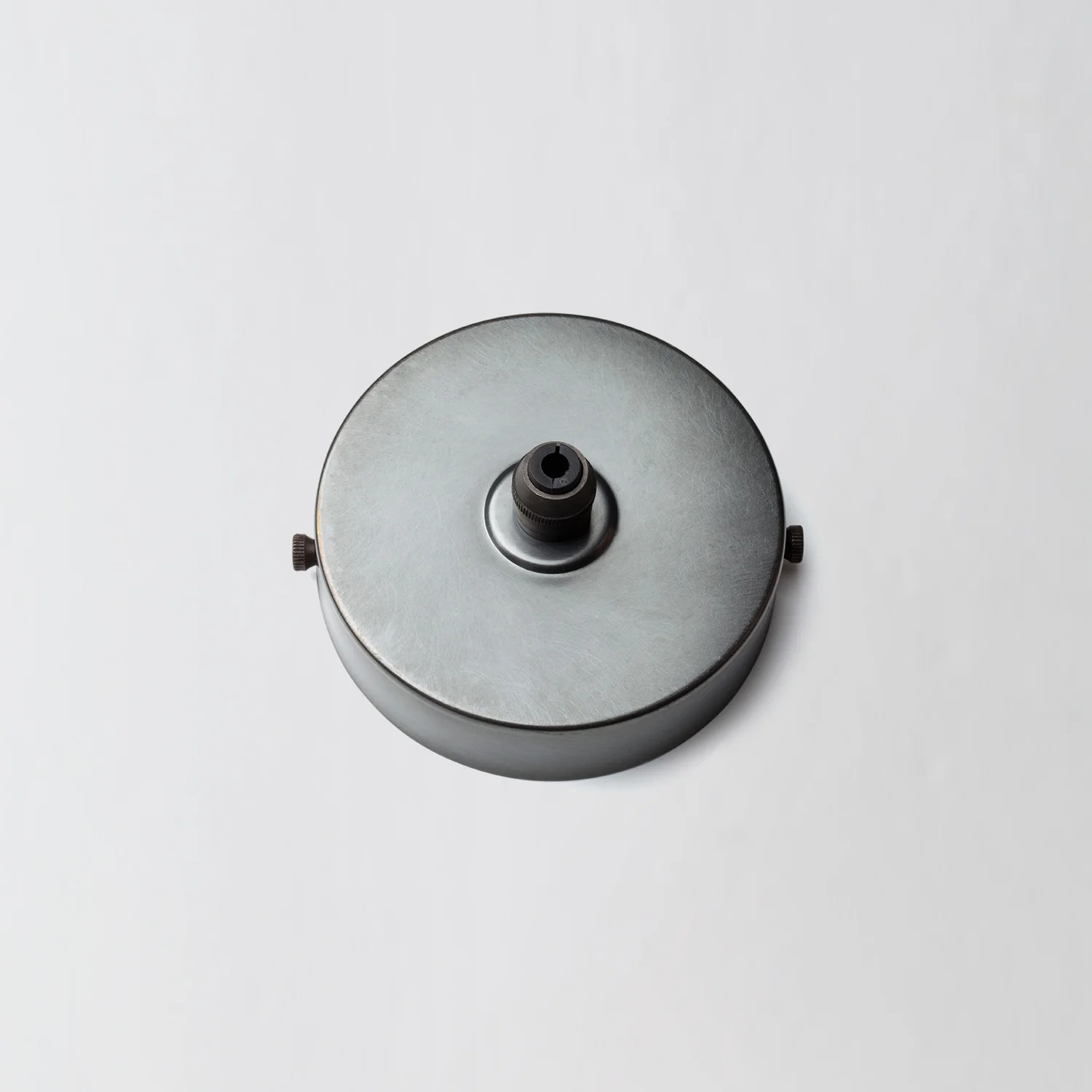 Michael-Ruh,dark_bronze_ceiling_rose-MASTER-1500pix-webready.jpg