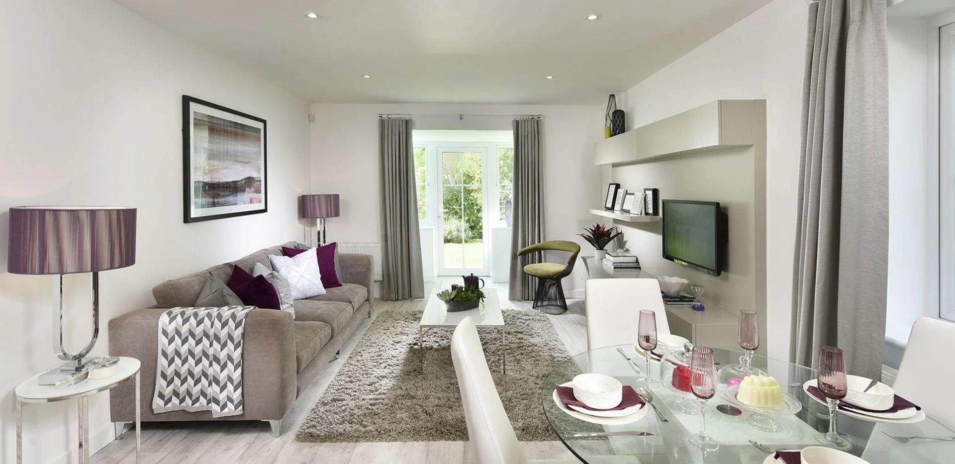 Apartment Livingroom .jpg