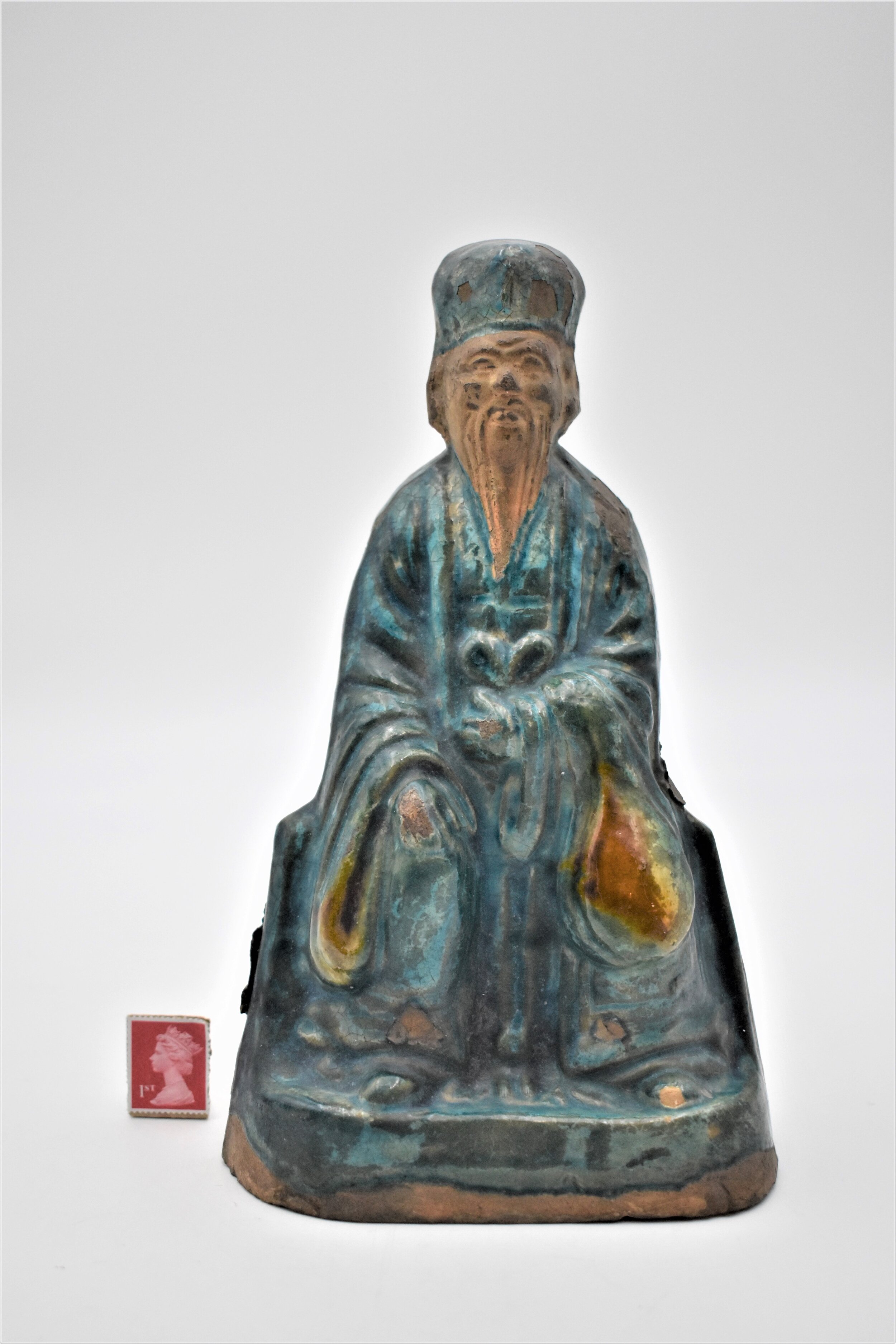 No 2550 Chinese Ming dynasty ceramic figure