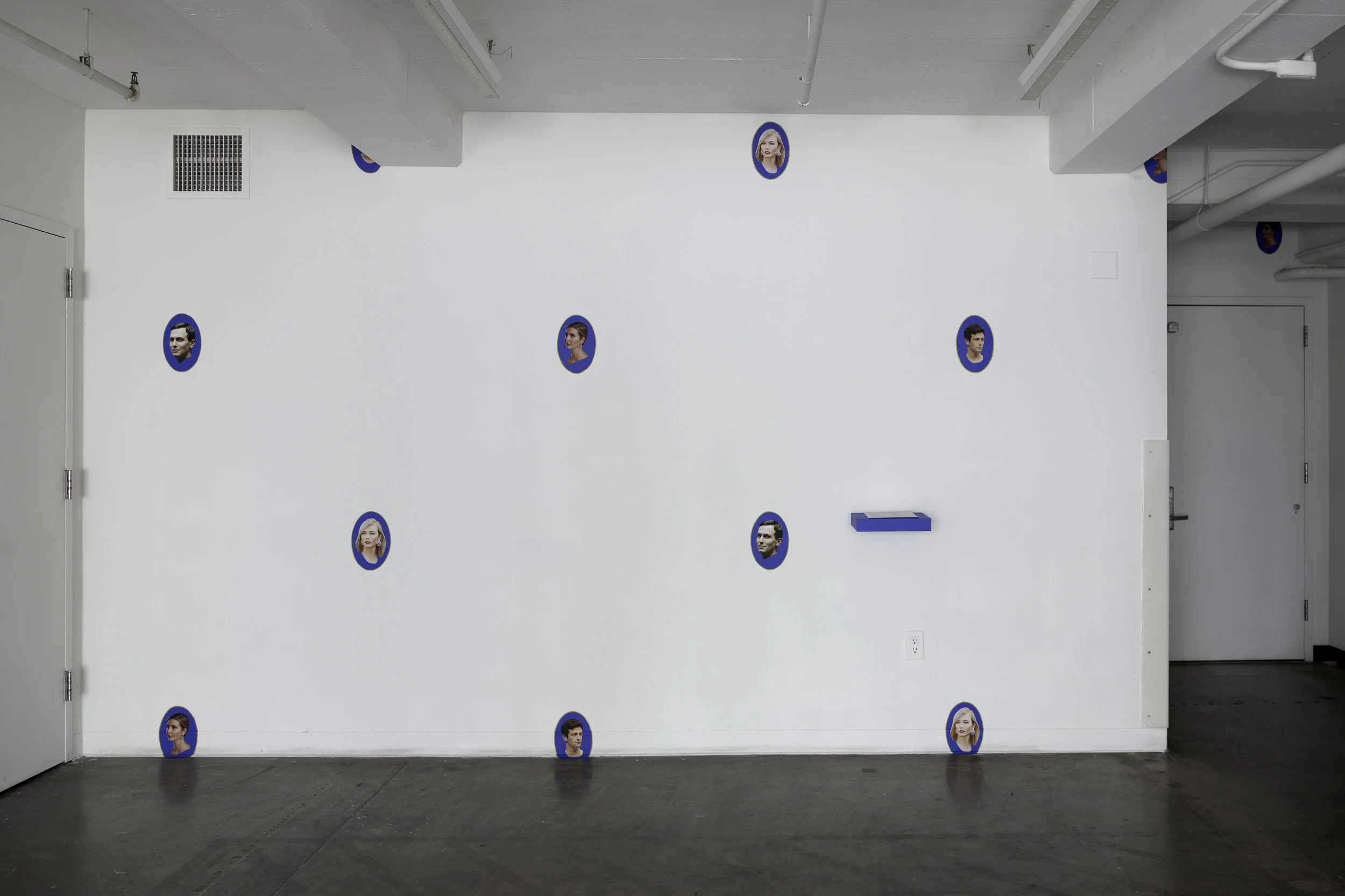Installation view - Cameo for me ? / Kame'o Appearance