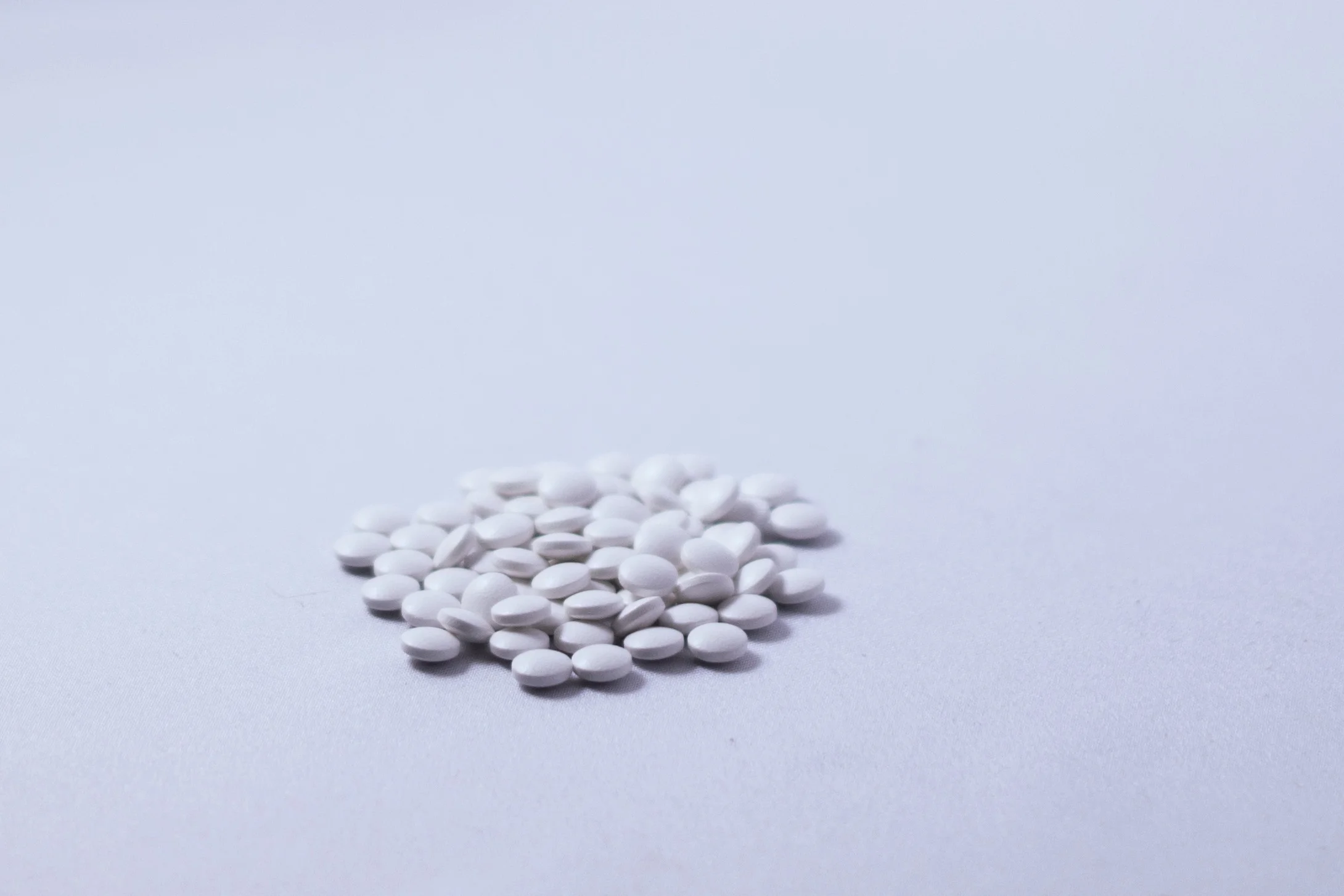 pills-347610 - Copy.jpg