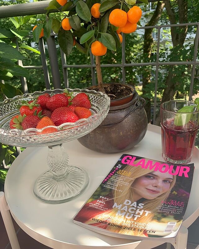 Enjoying midsummer 🌺reading my cover interview with @ellefanning. The first time I met her she was 12. Since then I saw her growing and glowing. ✨Now she&lsquo;s &bdquo;The Great&ldquo;... 👑 not only by her height of 1,80 m. We talked about greatne
