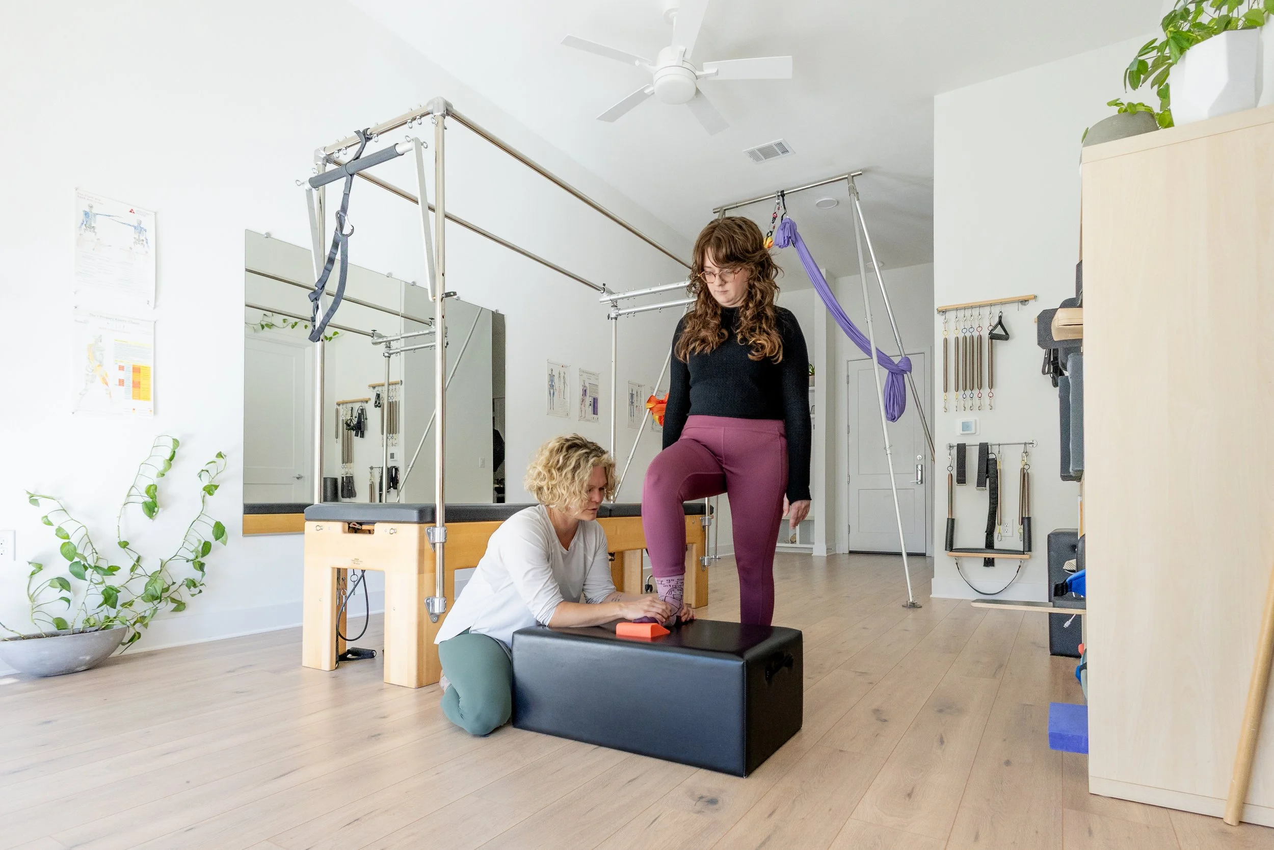 Individualized guidance focused on foot stability and walking mechanics