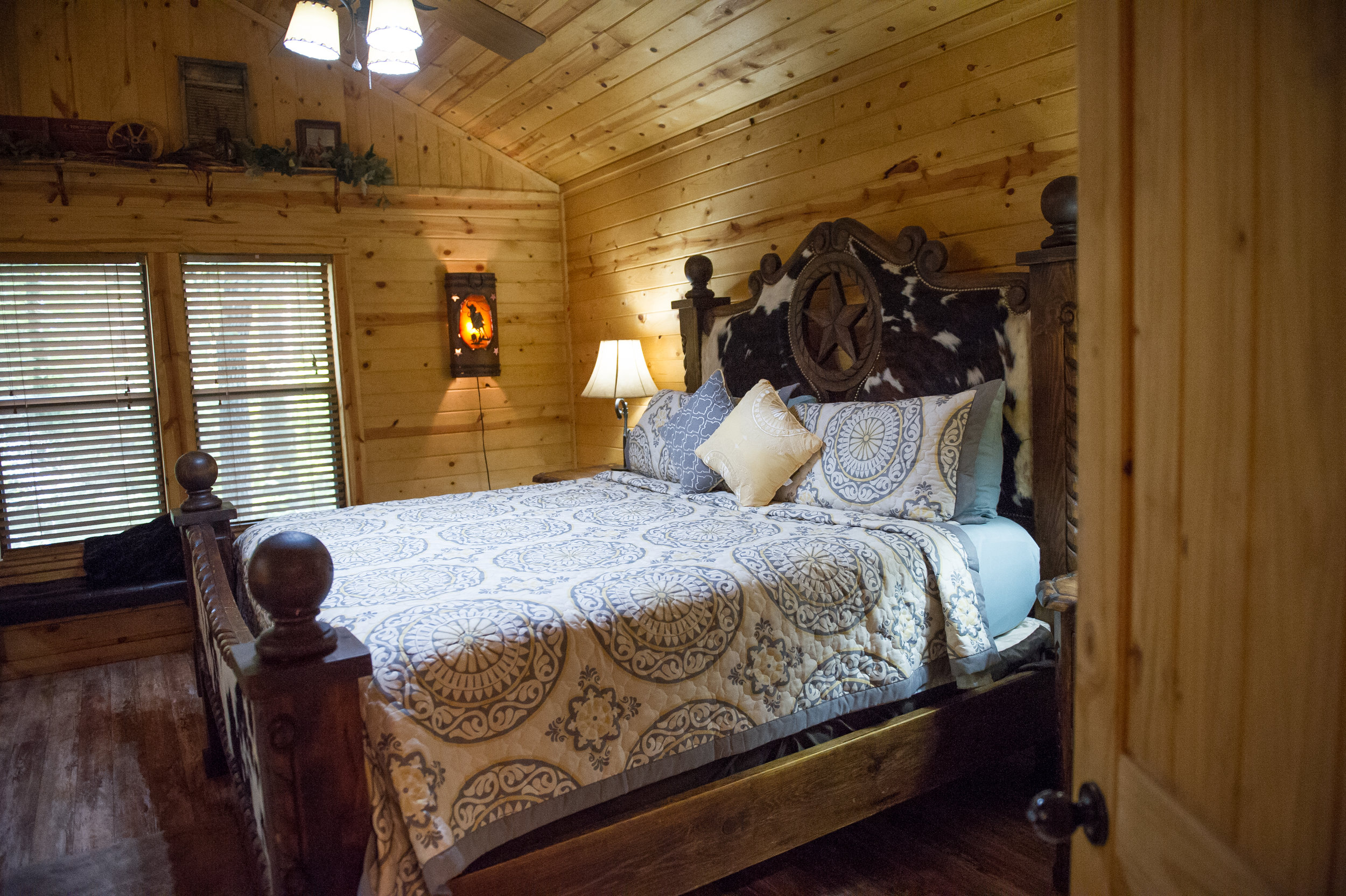 Bed - side view.jpg.jpg