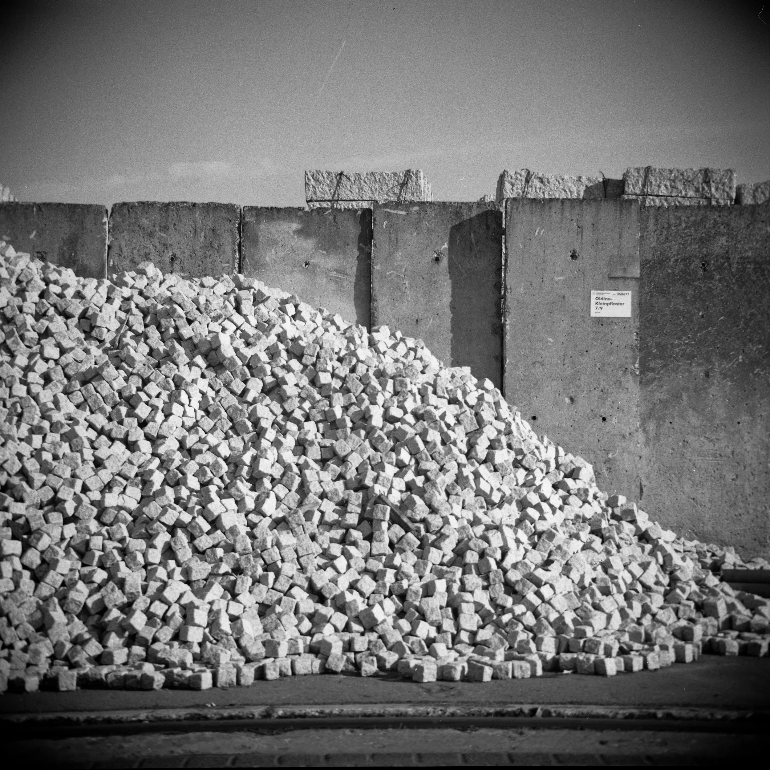 pile-of-square-sugar-bricks_3407592354_o.jpg