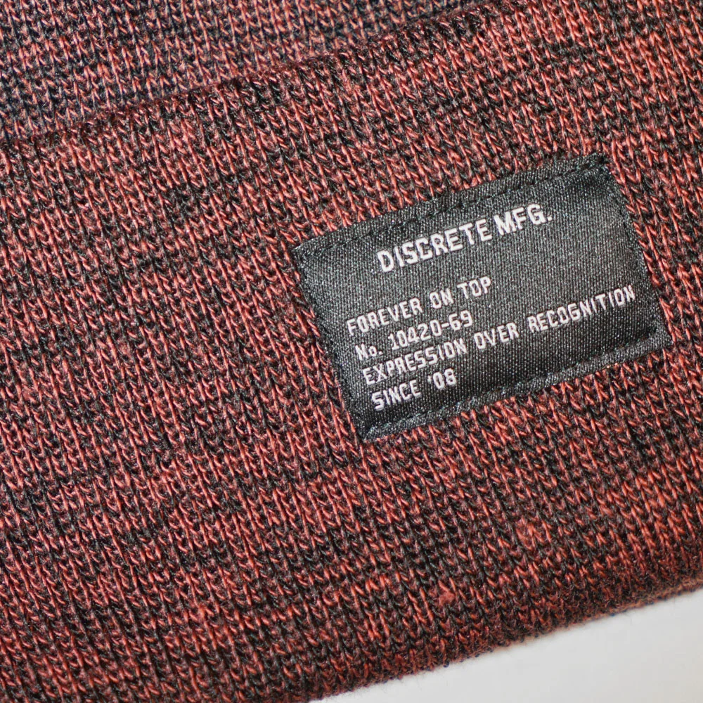 Scroll_Dark_Cherry_Detail.jpg