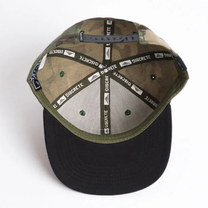 discrete_hats_16-17_PCS_3931.jpg