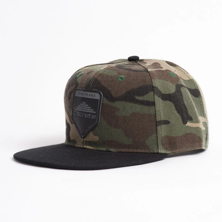 discrete_hats_16-17_PCS_3930.jpg