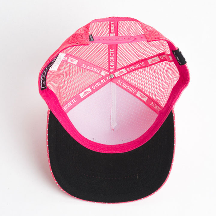 discrete_hats_16-17_PCS_3942.jpg