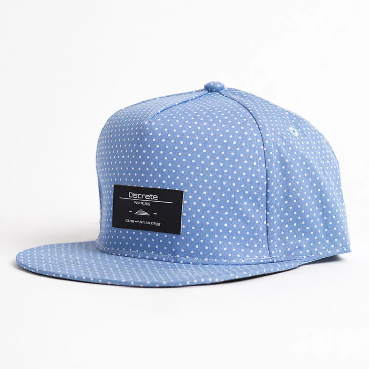 discrete_hats_16-17_PCS_3967.jpg