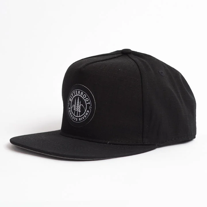discrete_hats_16-17_PCS_3963.jpg