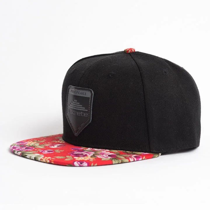 discrete_hats_16-17_PCS_3924.jpg