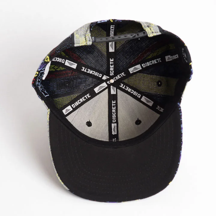 discrete_hats_16-17_PCS_3955.jpg