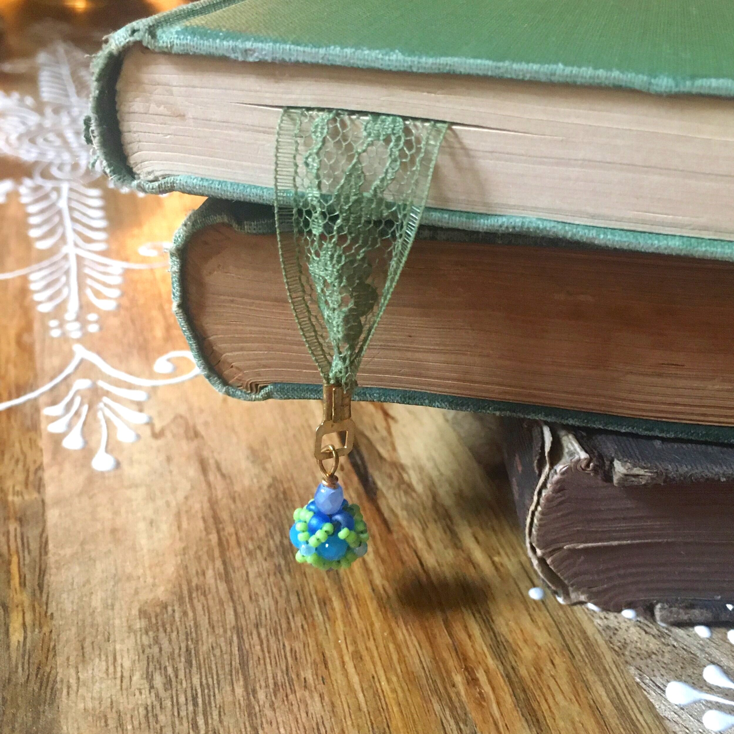 Lacy Book Thong - Green OOAK