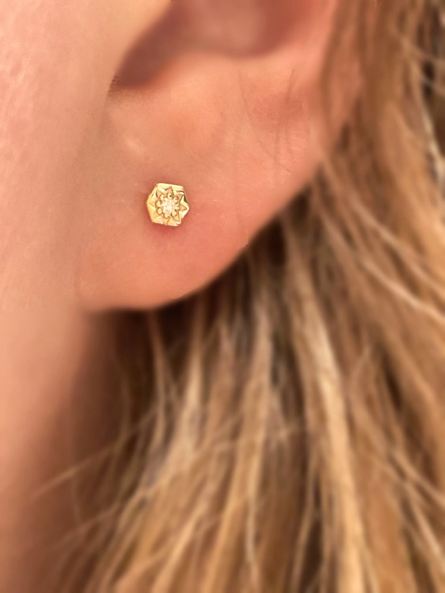 68F24A6B-F0F6-48C2-B2BA-EBBD019E33D6