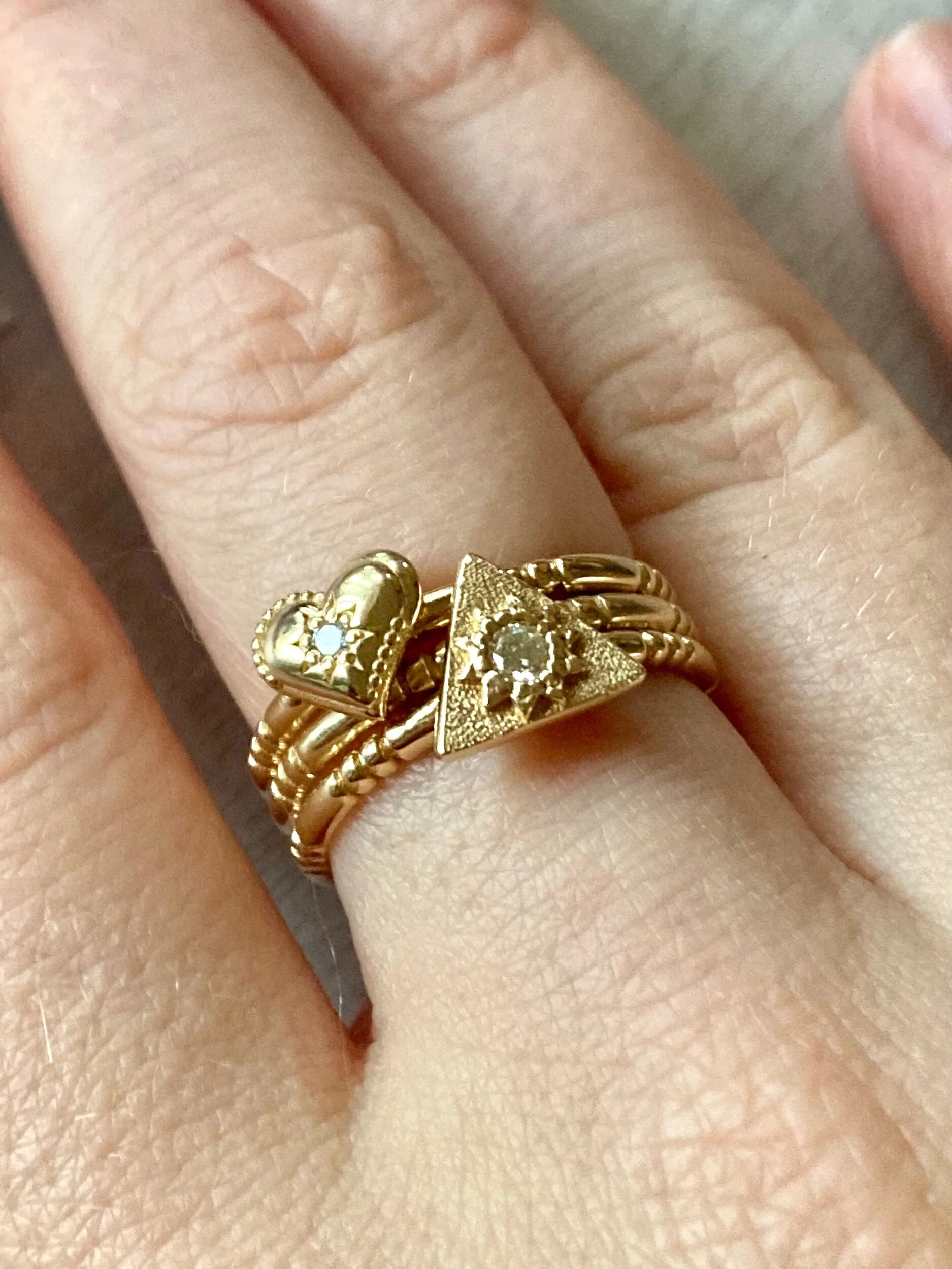 30390DC9-9B68-4105-BA02-B2FA54CF30C3