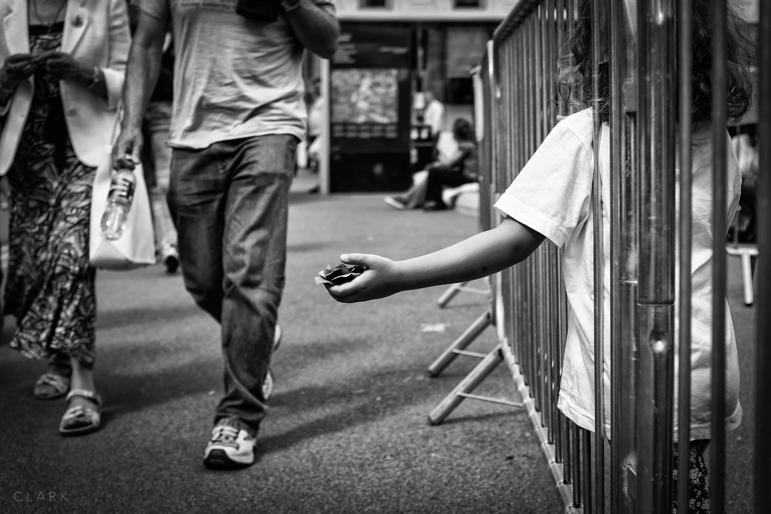 007_DerekClarkPhoto-Street_Portfolio.jpg