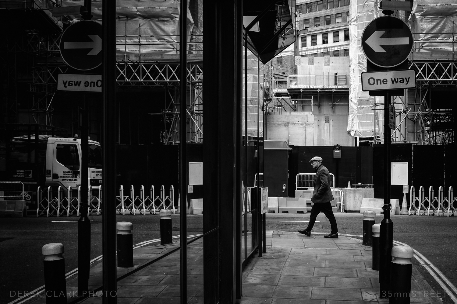 003_35mmStreet-London-2017.jpg