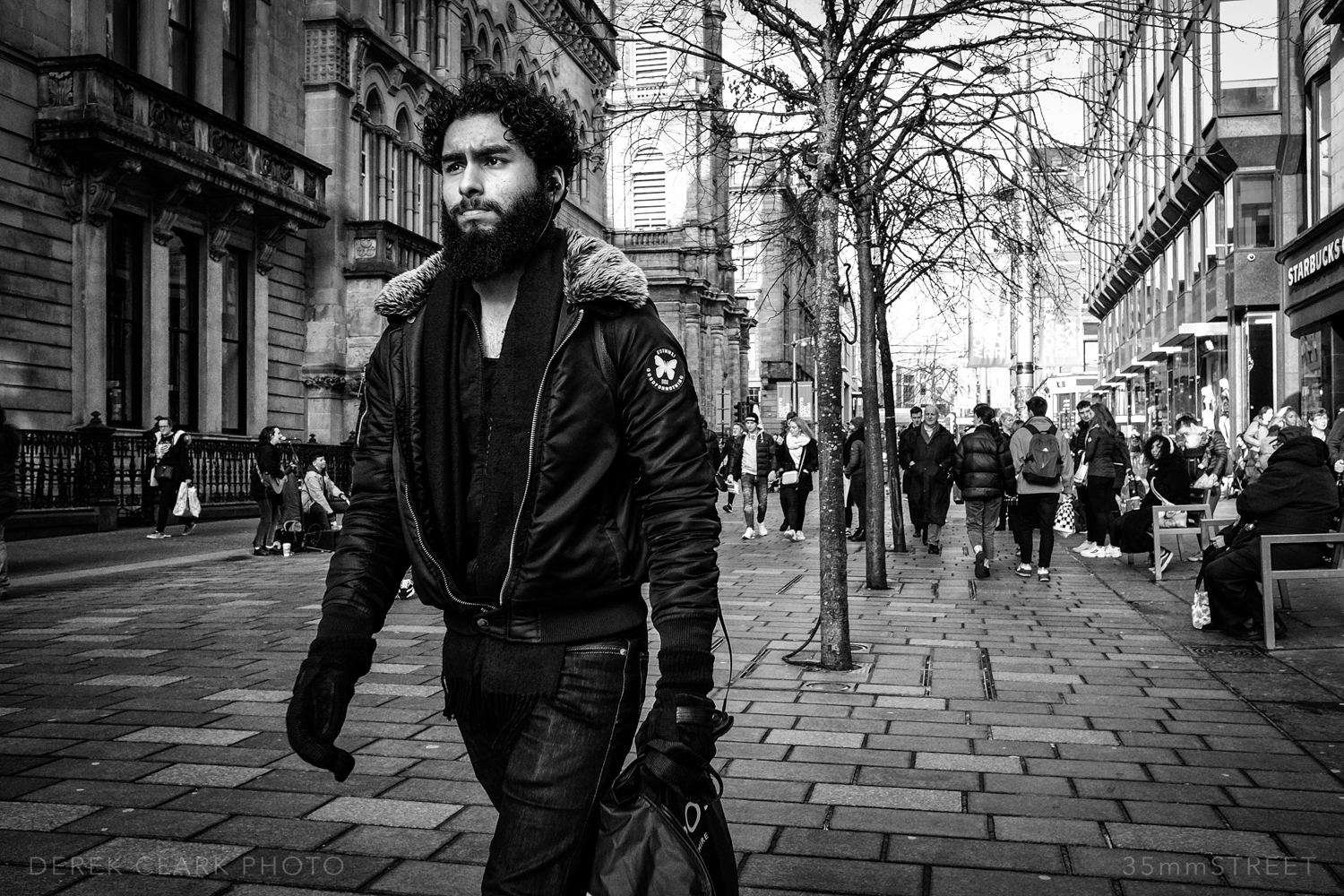 048_35mmStreet-Glasgow-Scotland-Feb-2019.jpg