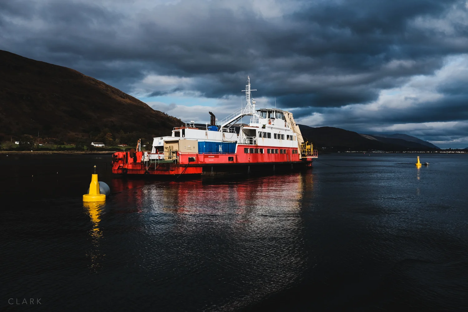 017_DerekClarkPhoto-Scotland.jpg