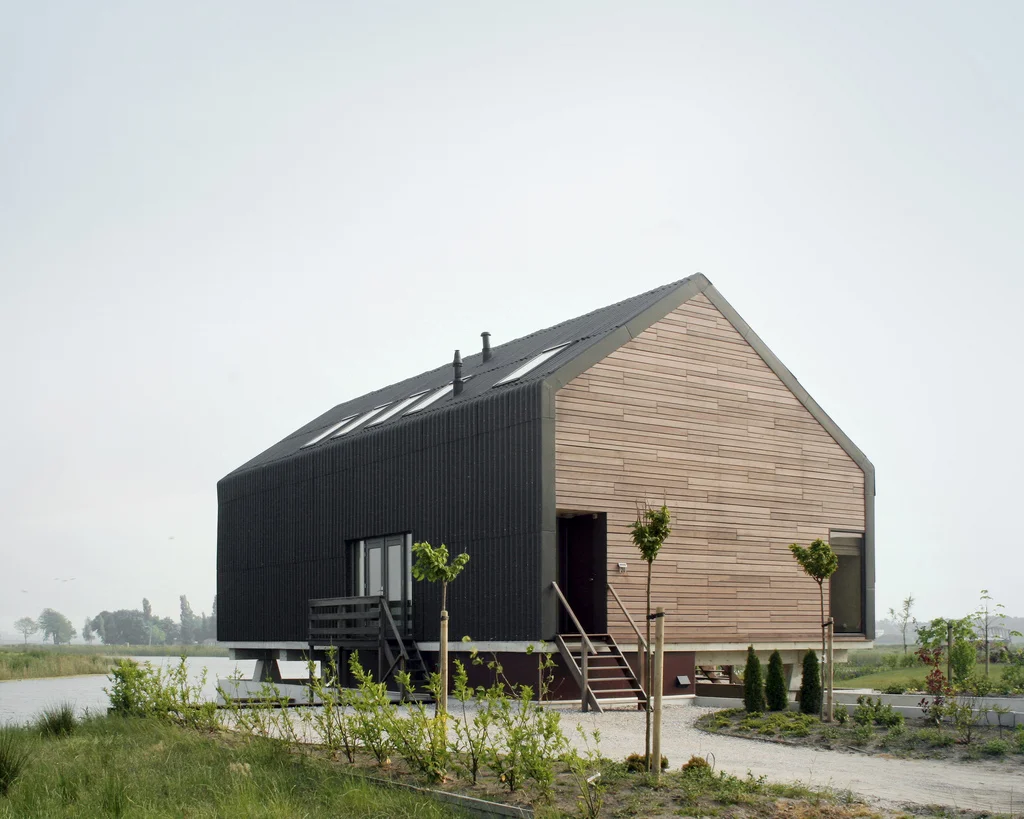 house_cabin.jpg