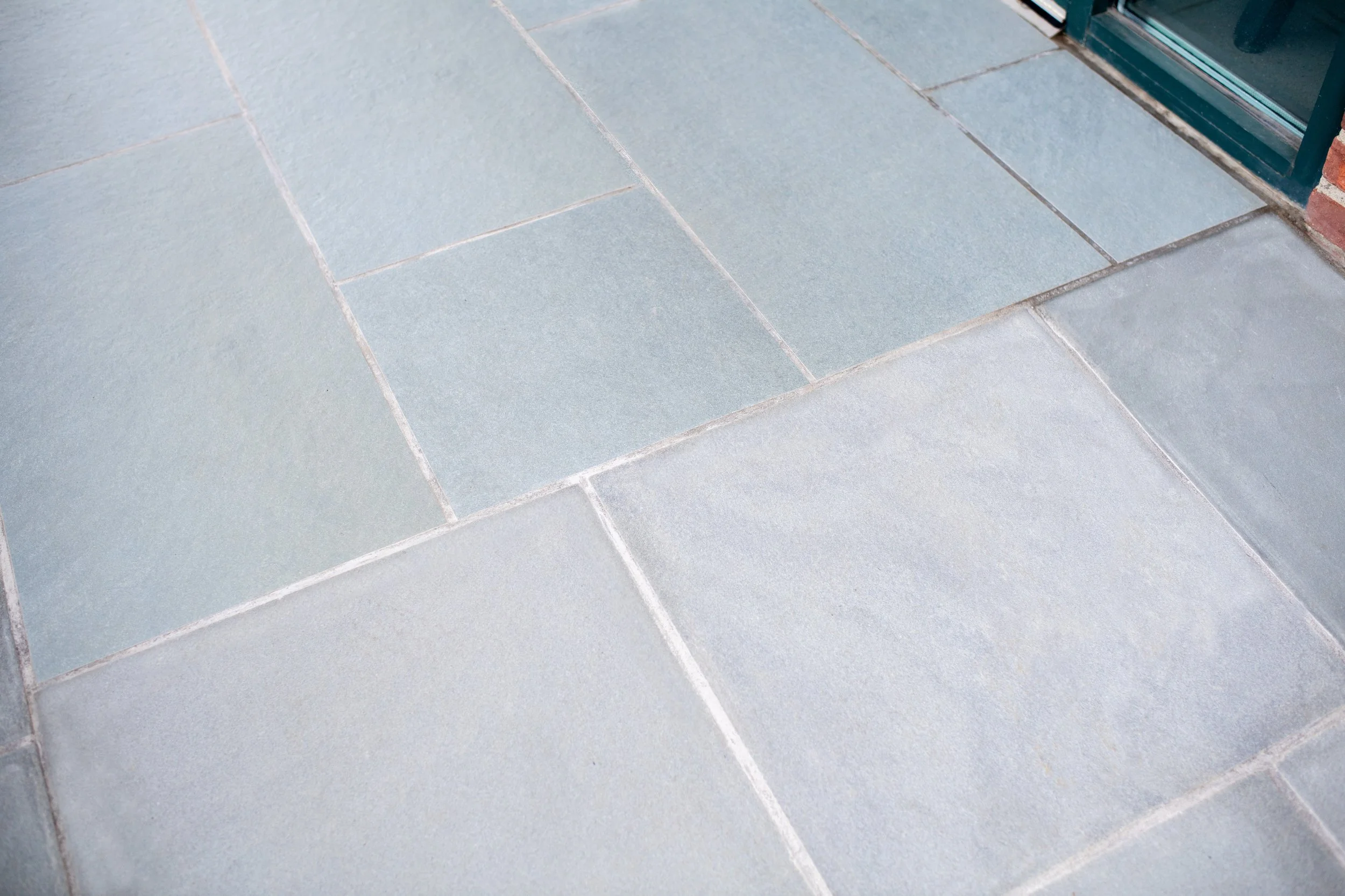 Riverside Blue Porcelain (top) with Thermal Bluestone (bottom)