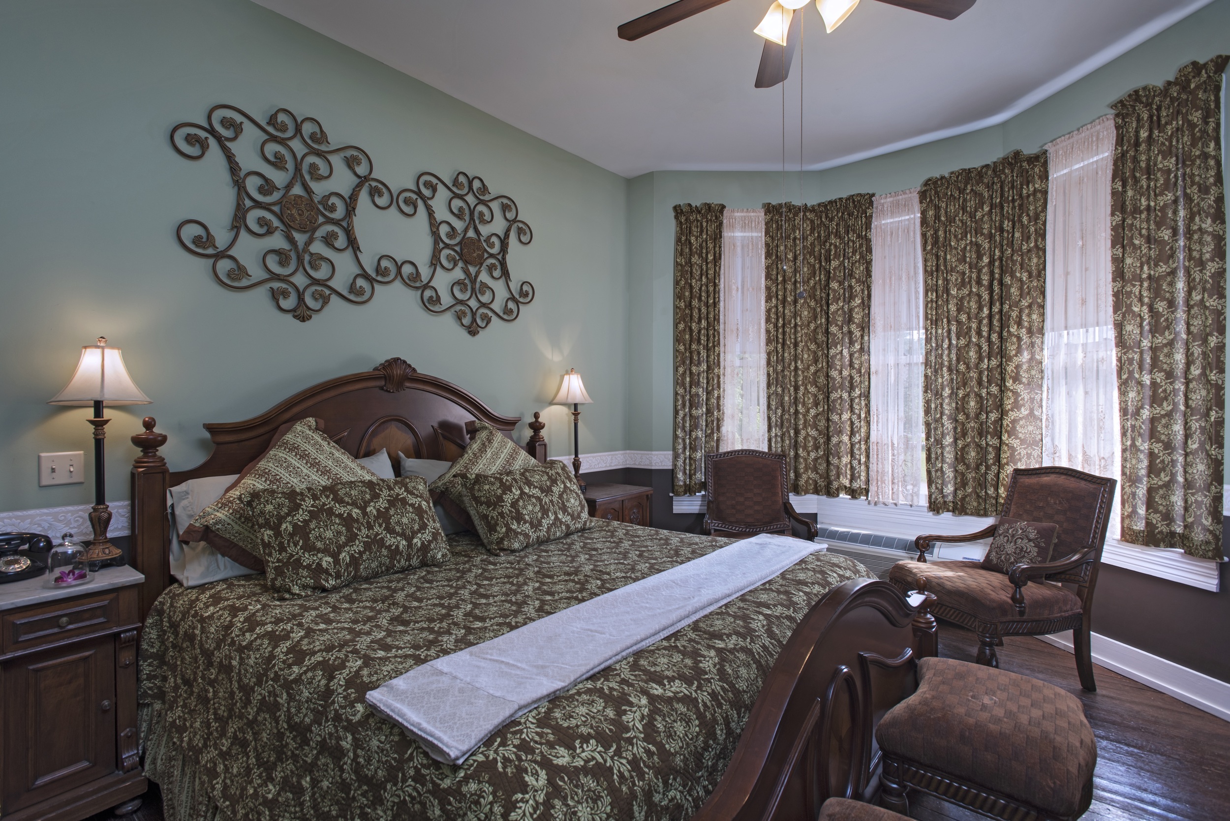 Inn On The Creek Salado Bed & Breakfast