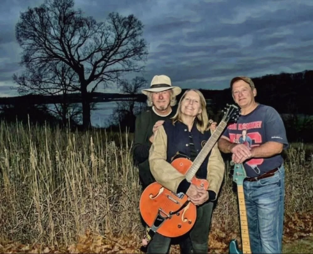 The Abiders @ Everly Farms - Minnetrista, MN (Psst! It's Karlos' birthday!)