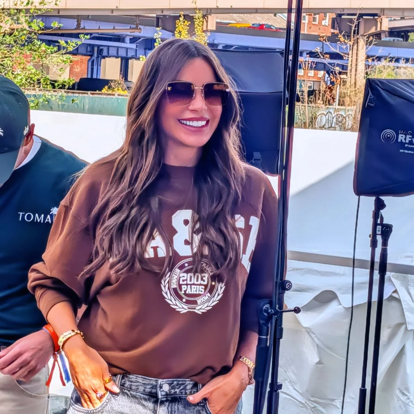 Loved hearing from @sofiavergara and her son @manologonzalezvergara as they talked about their #cukinary #brand Toma which was at today's @nycwff Grand Tasting and to hear a few words from @leeschrager who we have chatted with on and off during this