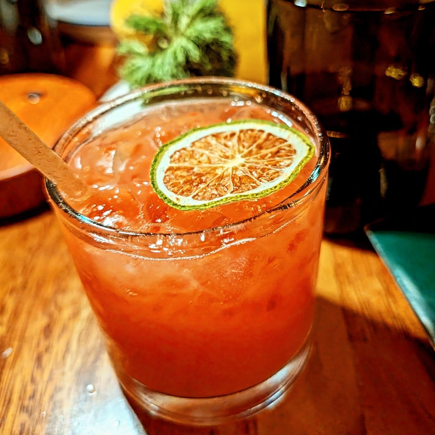 After the first day of shows, @pvfarkas and I had a savory meal at @berimbau_nyc for #cocktails and #Brazilian foods. 

#styledirector #creativedirector #teampixel