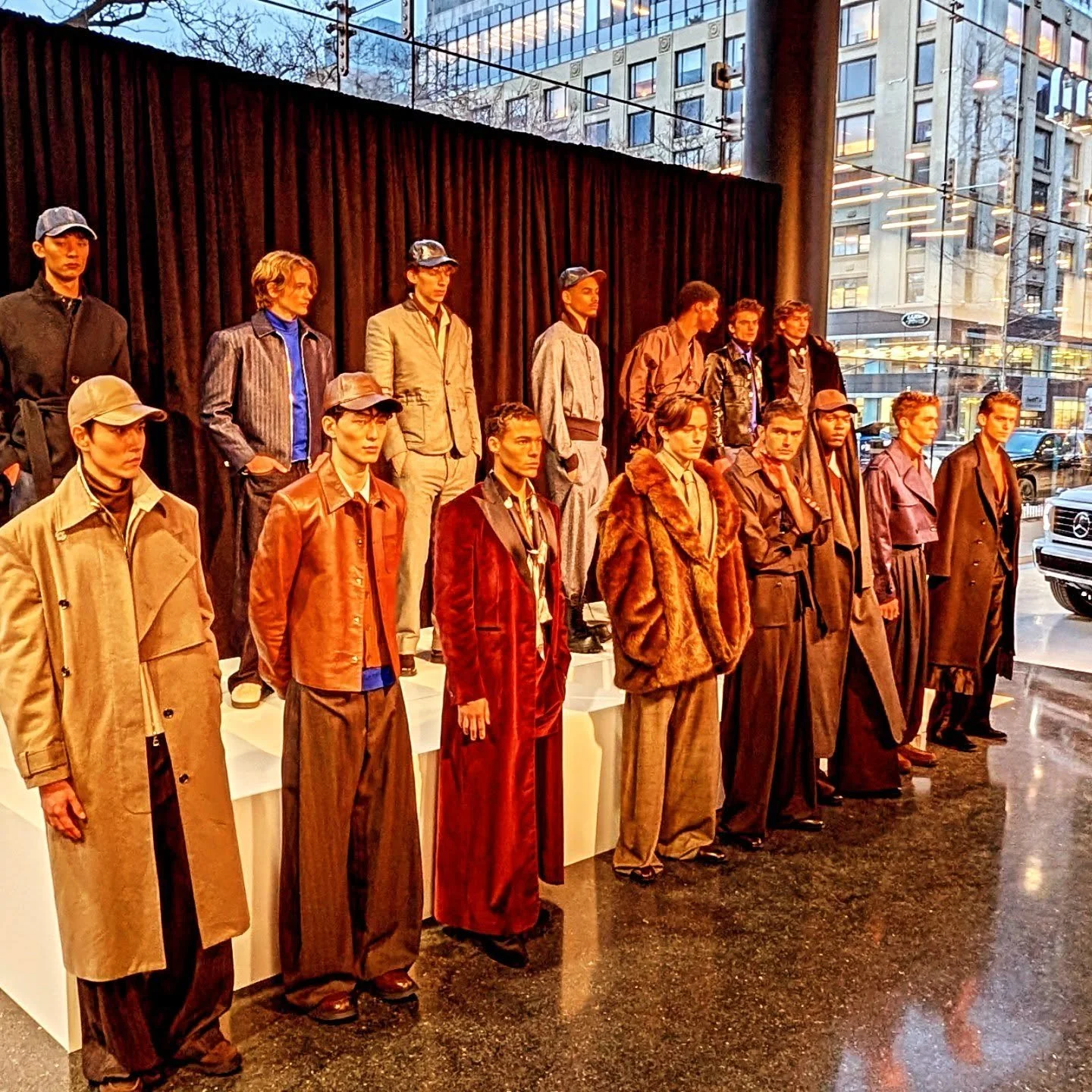 The second session of @newyorkmensday was another great series of #menswear #nyfw FW26 presentations and a runway show. I truly enjoyed seeing @scienceprojectcompany

#styledirector #creativedirector #teampixel
