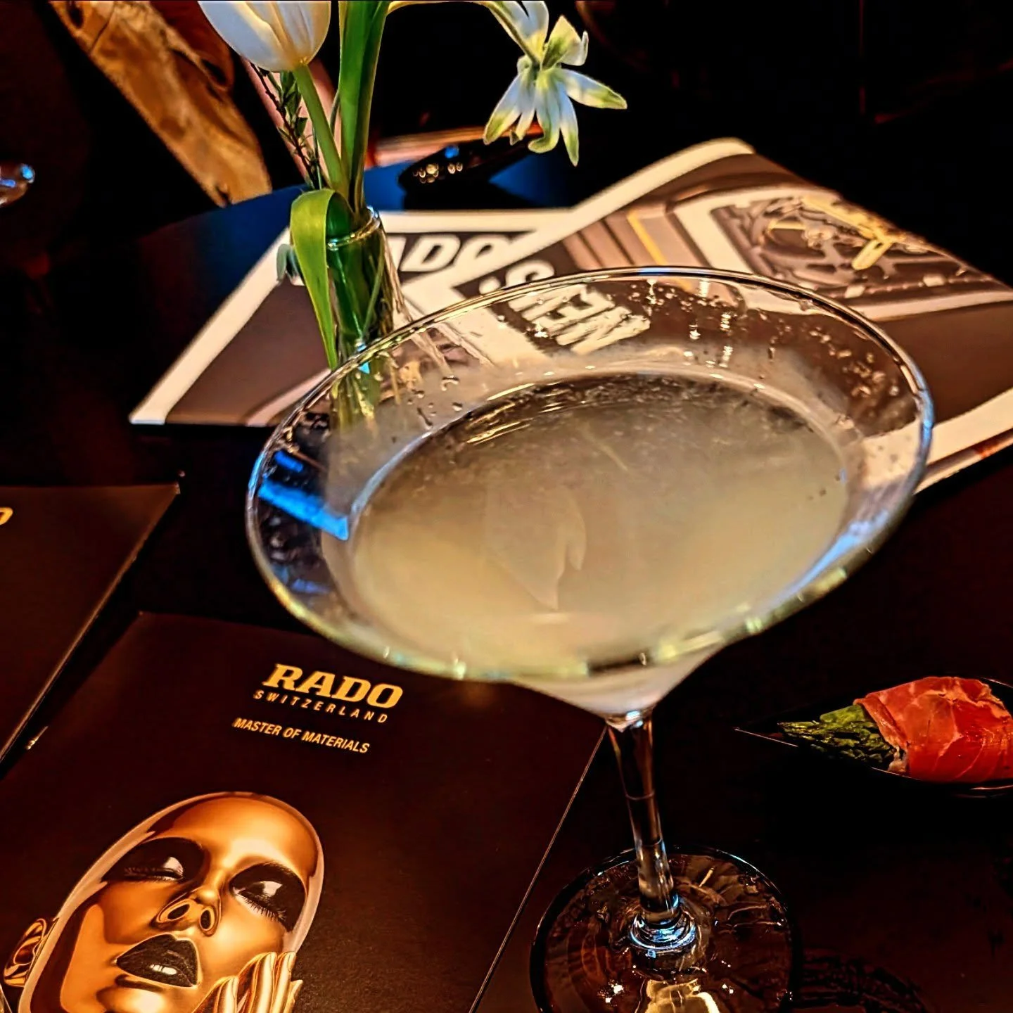 Before the weekend hit, I made my way to @timetideshopusa @timetidewatches in #soho to celebrate 40 years of @rado #ceramic watches. It was great to hear about the brand, how they are created and to see their new Rado Integral collection!

#styledire