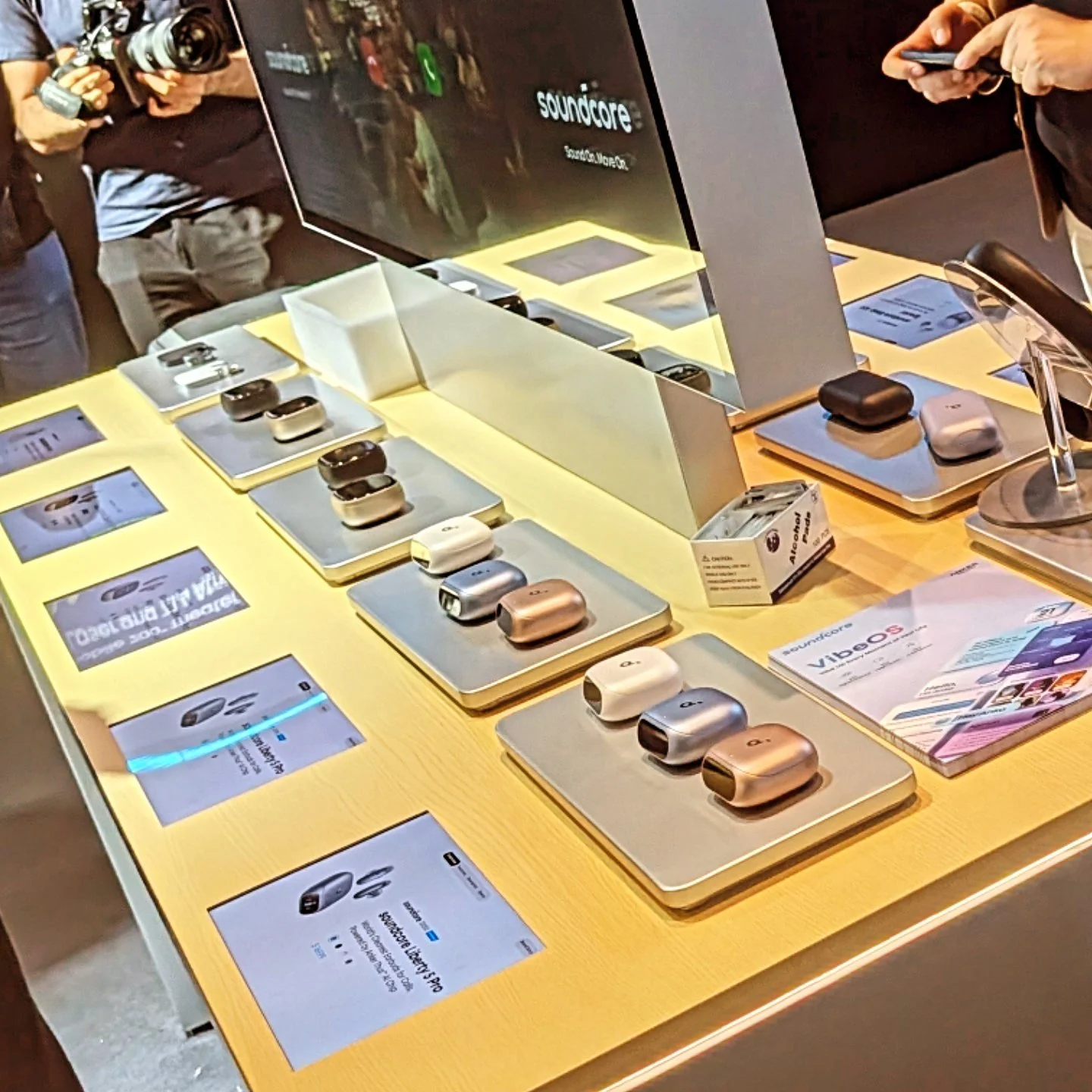 SK STUDIO OUT + ABOUT | ANKER KEY NOTE 2026